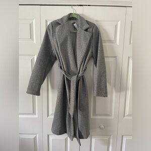 BOOHOO women’s grey belted long coat- SZ 6